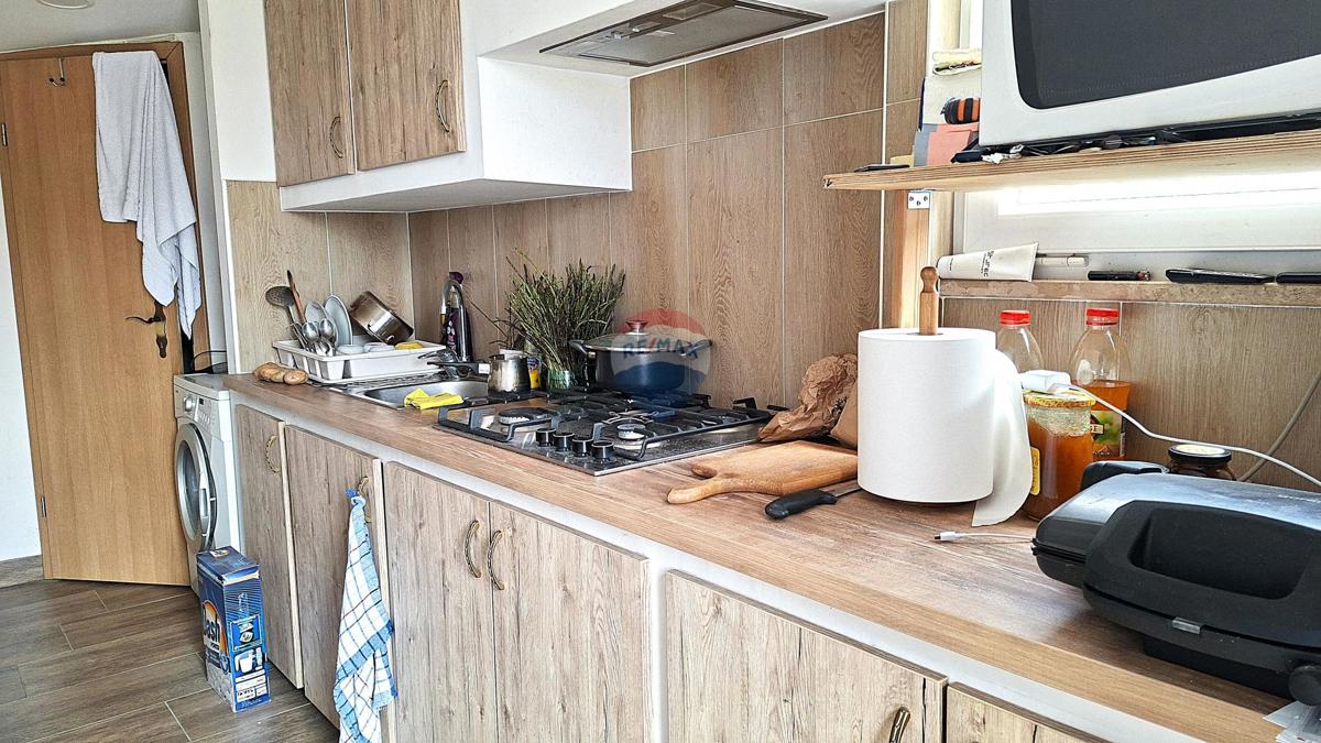 Hiša Kaštel, Buje, 78m2