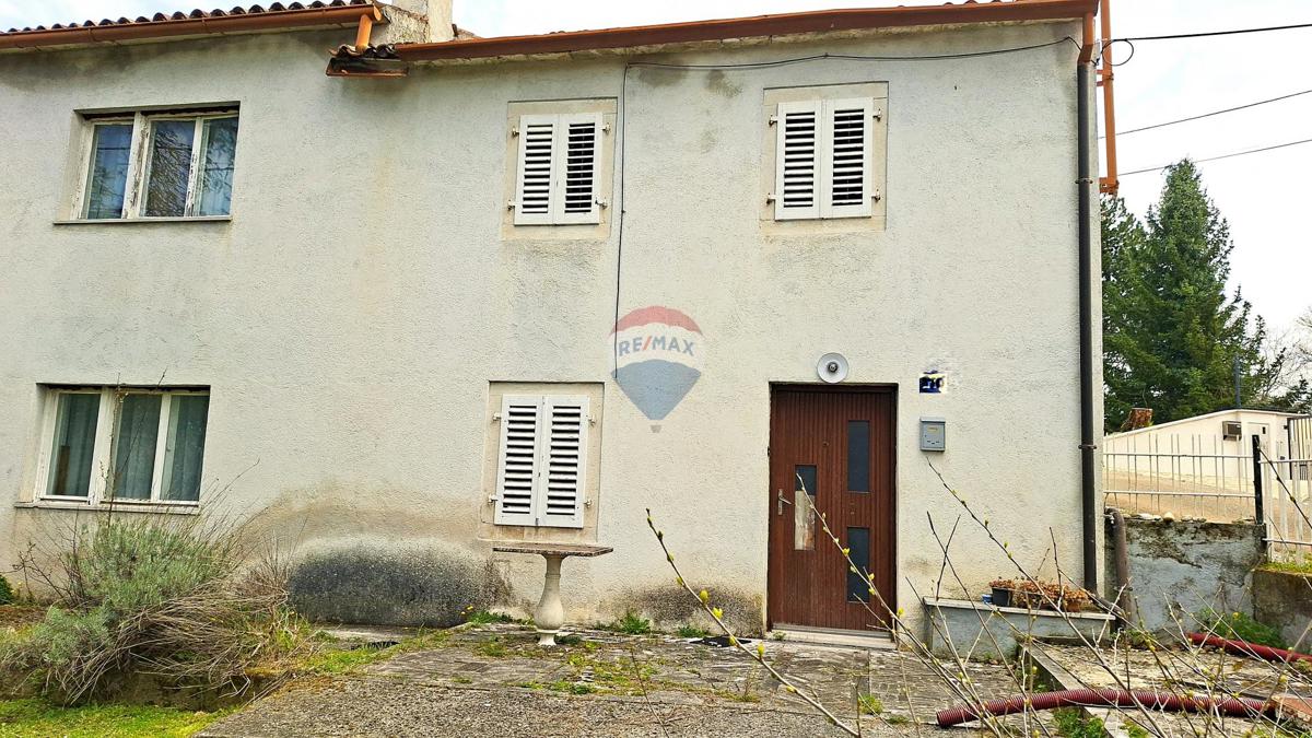 Hiša Kaštel, Buje, 78m2