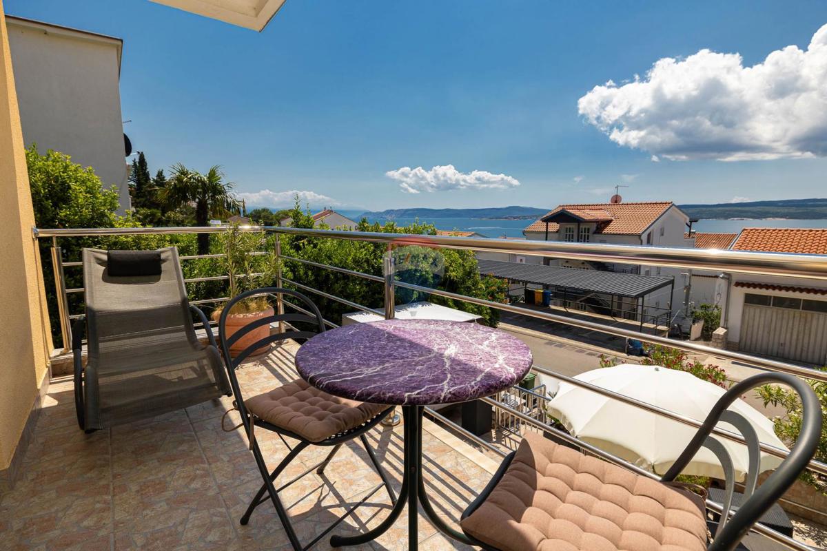 Crikvenica, Dramalj – hiša s 7 apartmaji v turistični dejavnosti