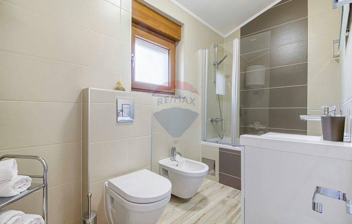 Hiša Jadreški, Ližnjan, 337m2