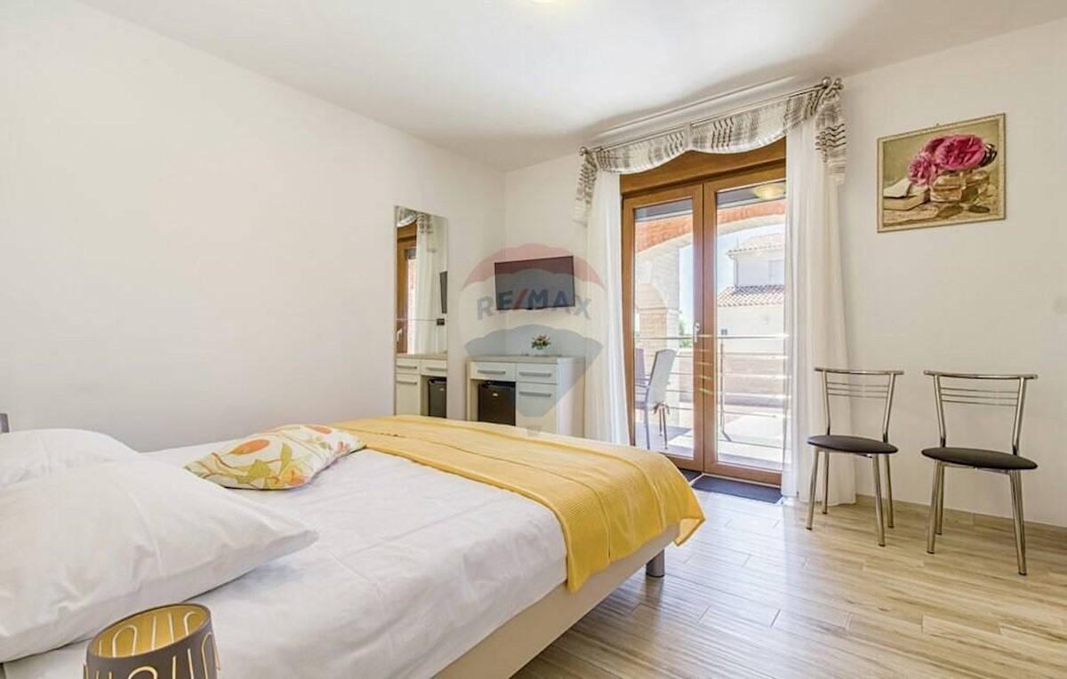 Hiša Jadreški, Ližnjan, 337m2