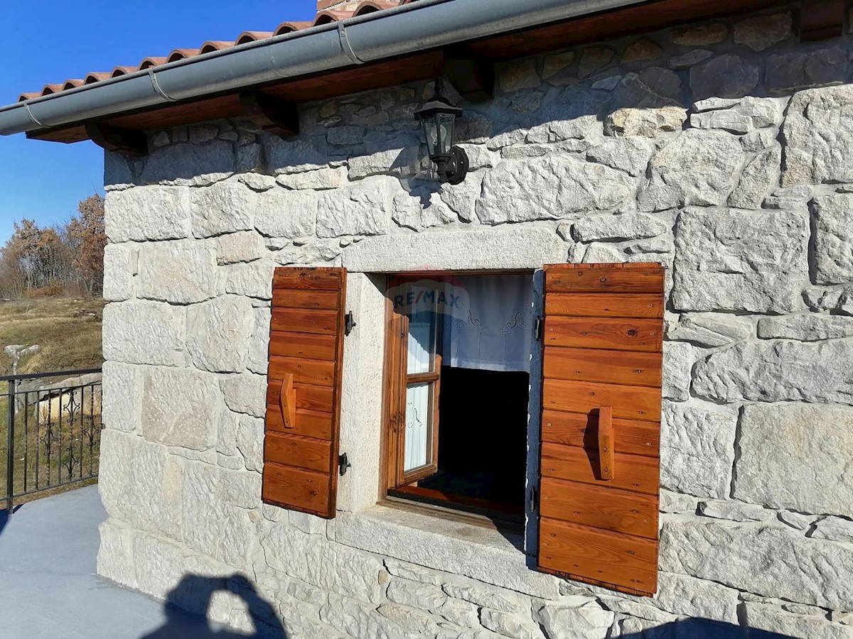 Hiša Buzet, 78m2