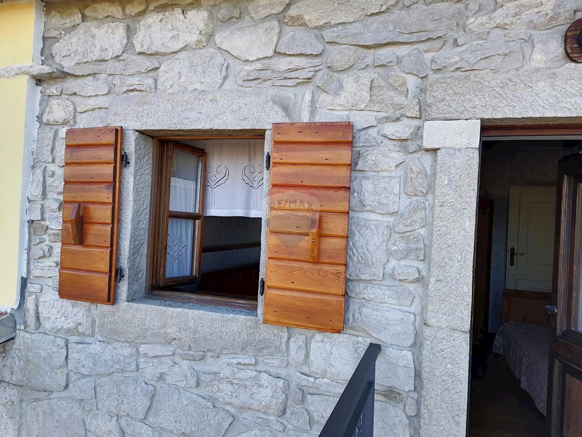 Hiša Buzet, 78m2
