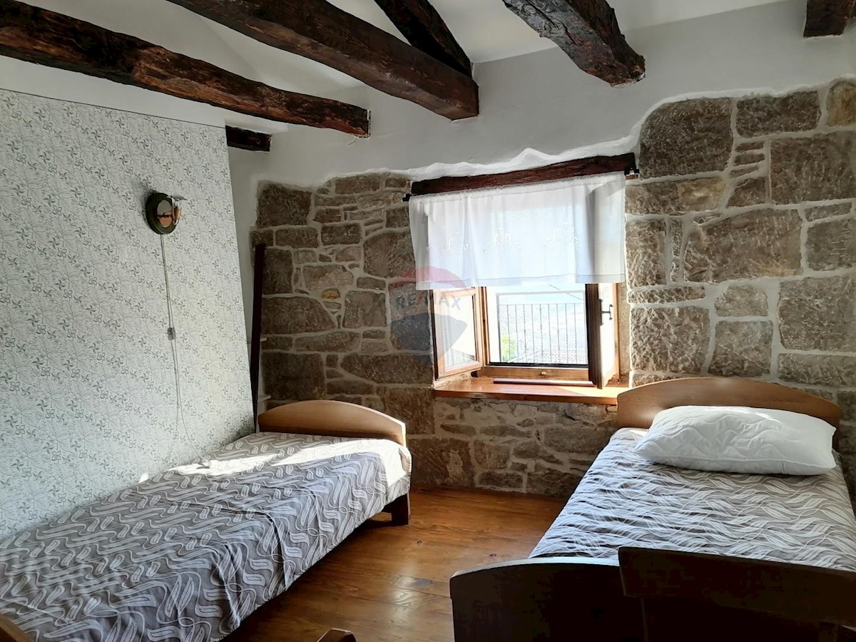Hiša Buzet, 78m2
