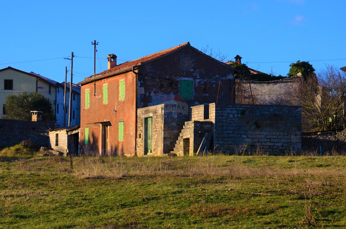 Hiša Kanfanar, 350m2