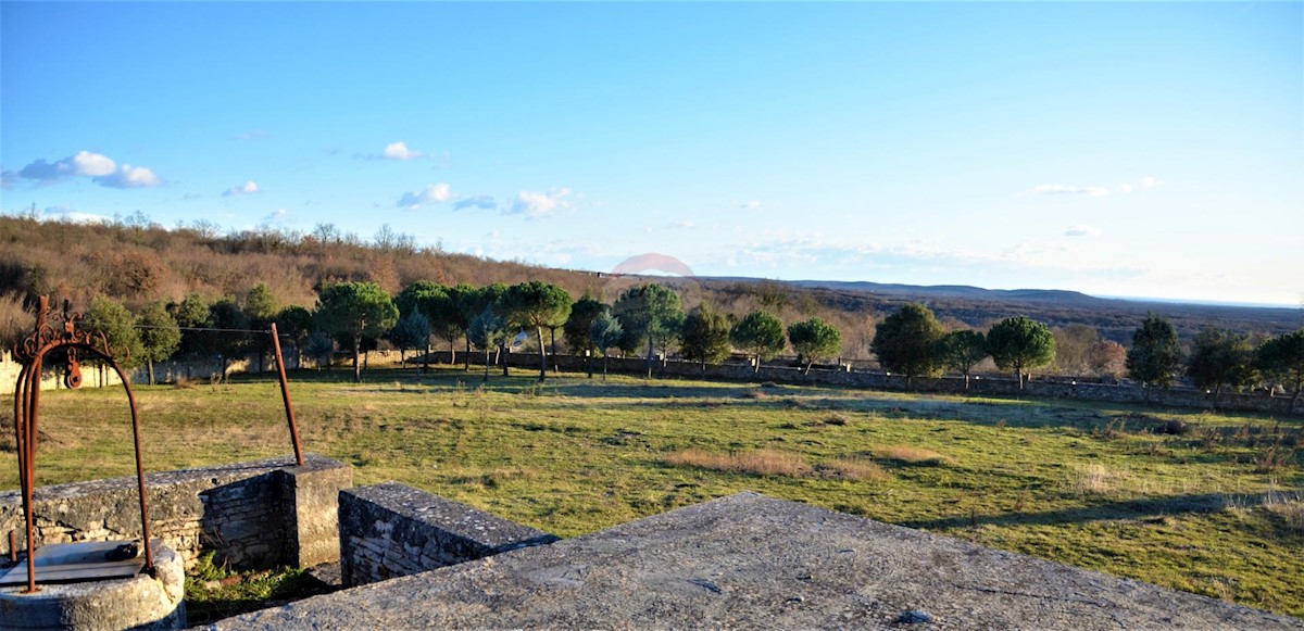 Hiša Kanfanar, 350m2