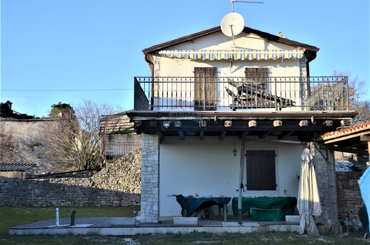 Hiša Kanfanar, 350m2