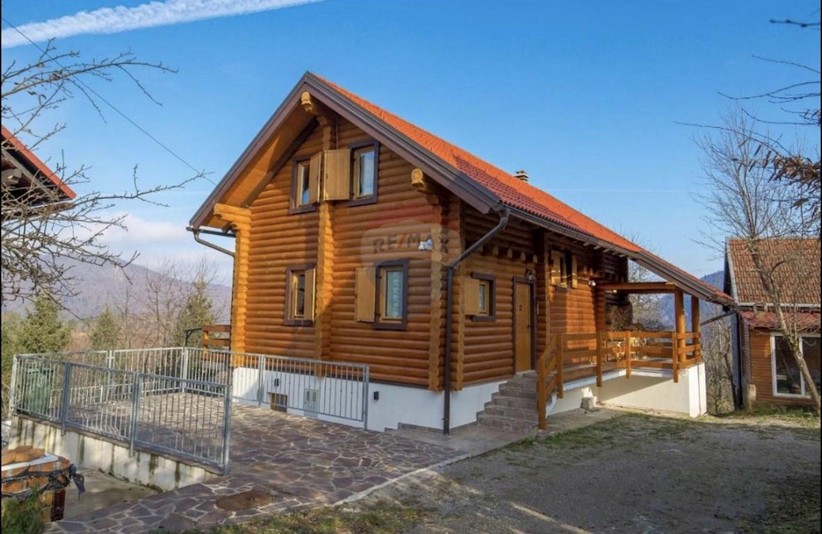 Hiša Gornji Turni, Delnice, 250m2