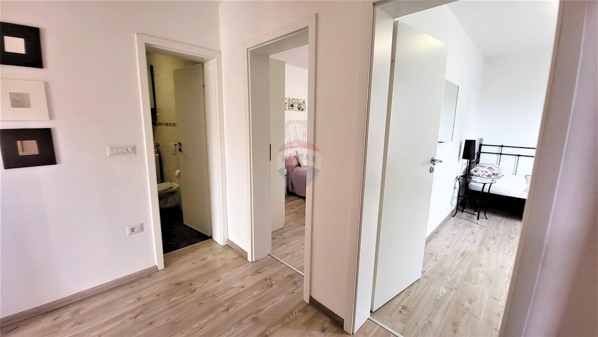 Stanovanje/Apartma Umag, 71,48m2