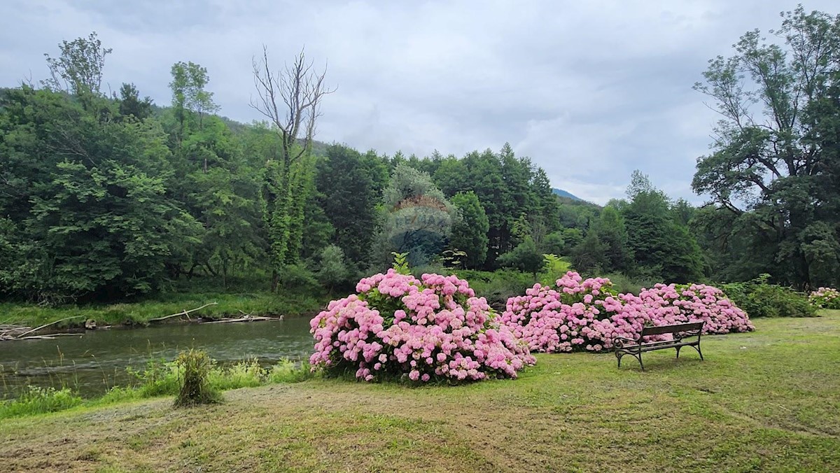 Hiša Brod na Kupi, Delnice, 152m2