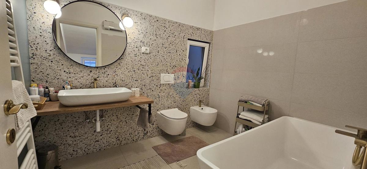 Stanovanje/Apartma Medulin, 108m2