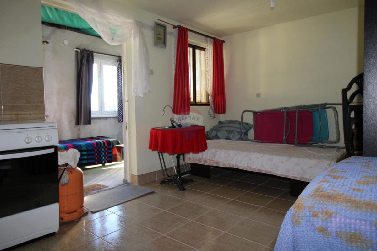 Hiša Pavićini, Marčana, 50m2