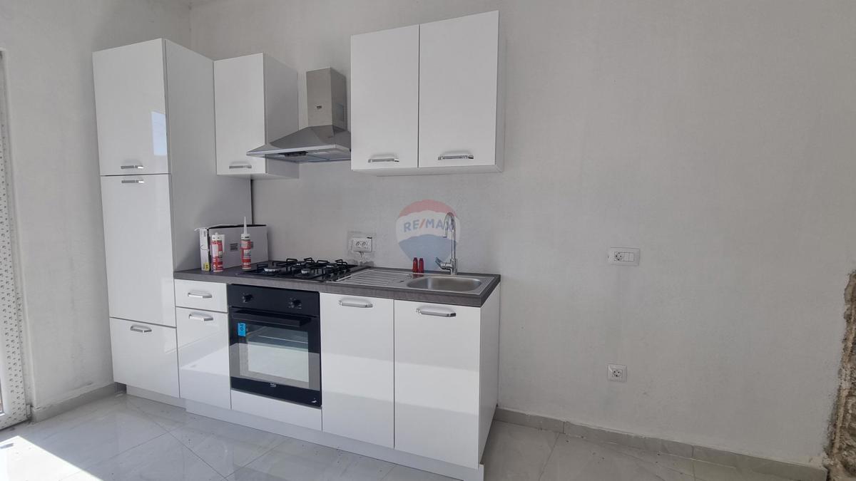 Hiša Medulin, 310m2
