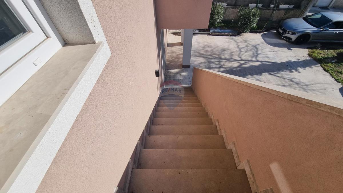 Hiša Medulin, 310m2