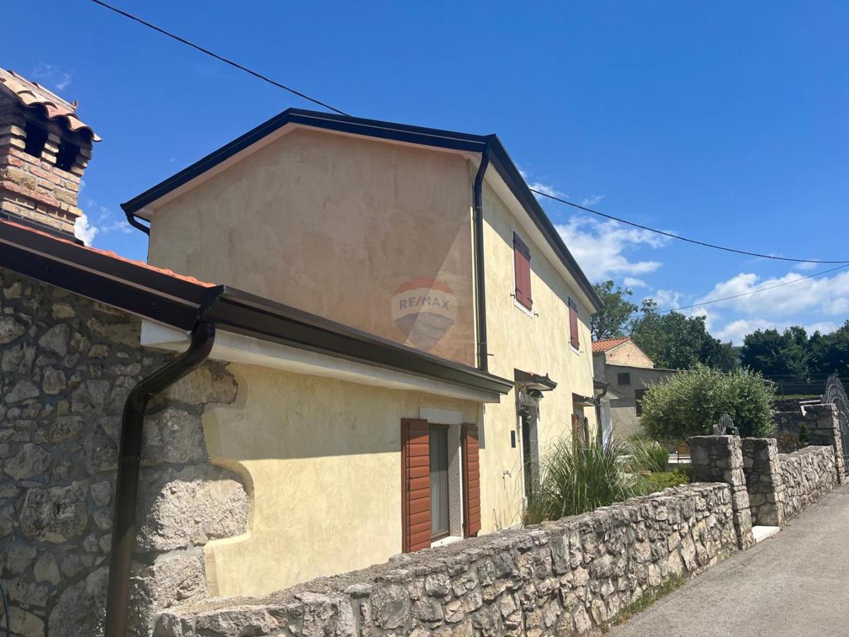 Hiša Brest Pod Učkom, Lupoglav, 155m2