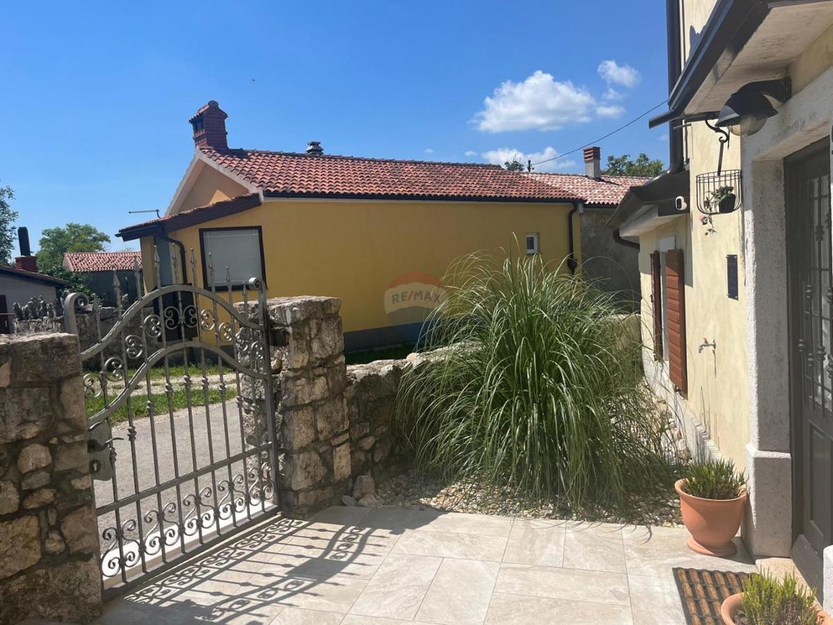 Hiša Brest Pod Učkom, Lupoglav, 155m2