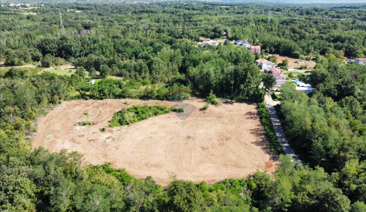 Istria, Labin - Building Land in Nature 