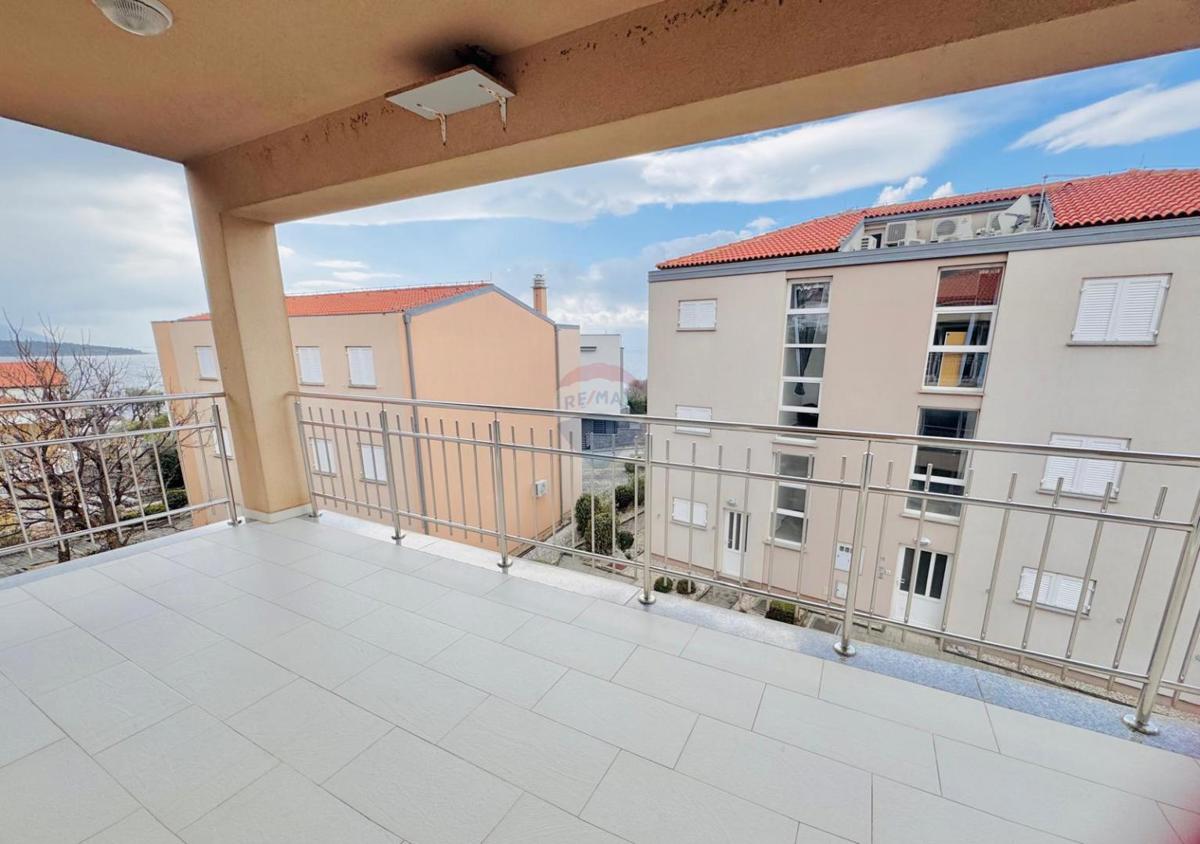 Stanovanje/Apartma Smokvica Krmpotska, Novi Vinodolski, 97m2