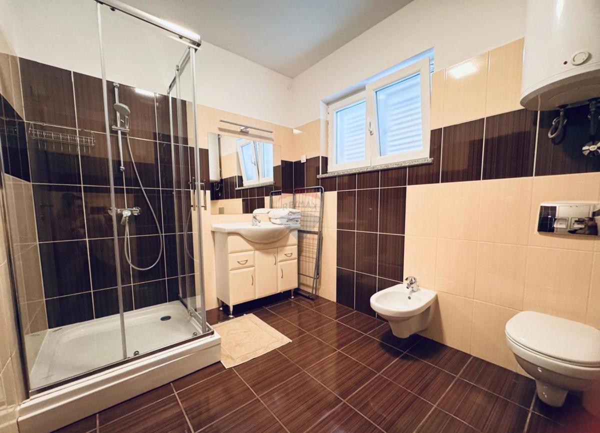 Stanovanje/Apartma Smokvica Krmpotska, Novi Vinodolski, 97m2