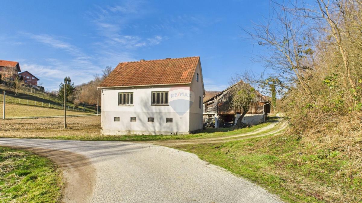 Hiša Turnišće Desinićko, Desinić, 140m2
