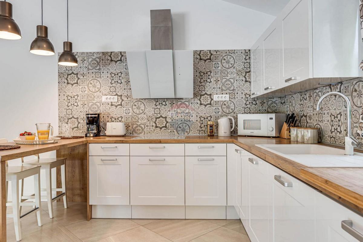 ISTRIA, LABIN - Excellent holiday home with swimming pool