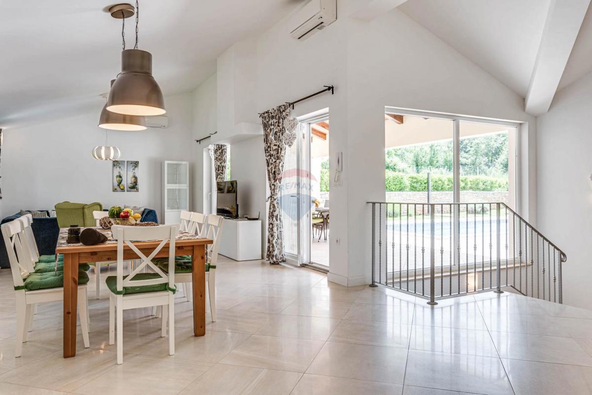 ISTRIA, LABIN - Excellent holiday home with swimming pool