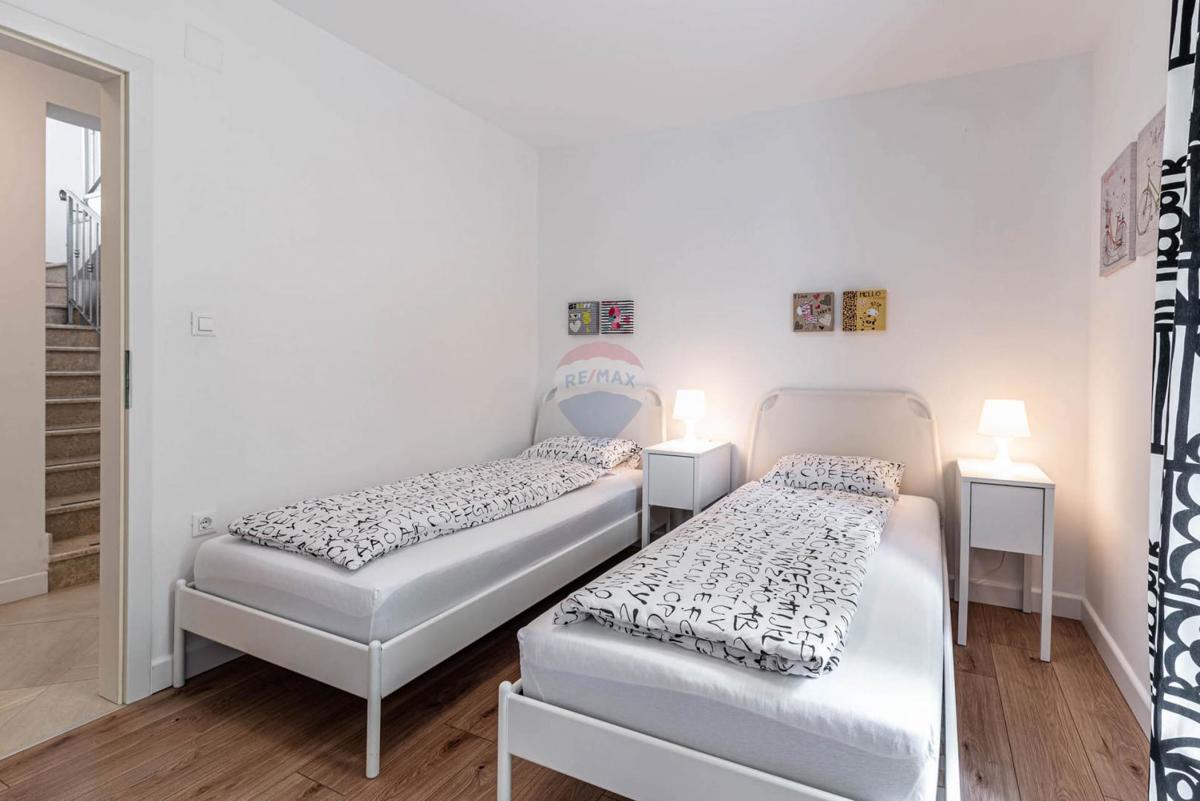 ISTRIA, LABIN - Excellent holiday home with swimming pool