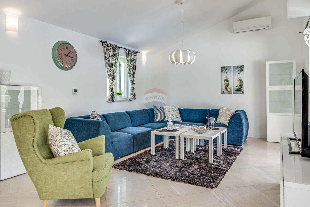ISTRIA, LABIN - Excellent holiday home with swimming pool