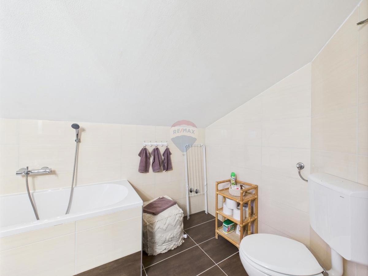 Stanovanje/Apartma Ližnjan, 76,16m2