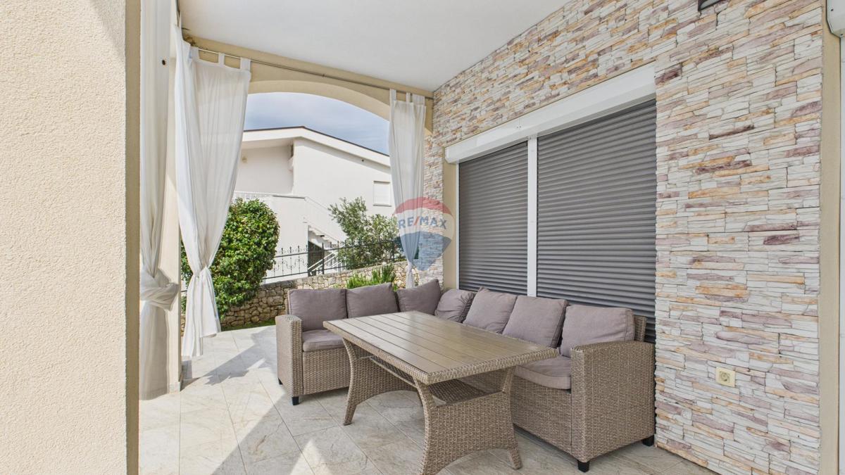 Hiša Novi Vinodolski, 210m2