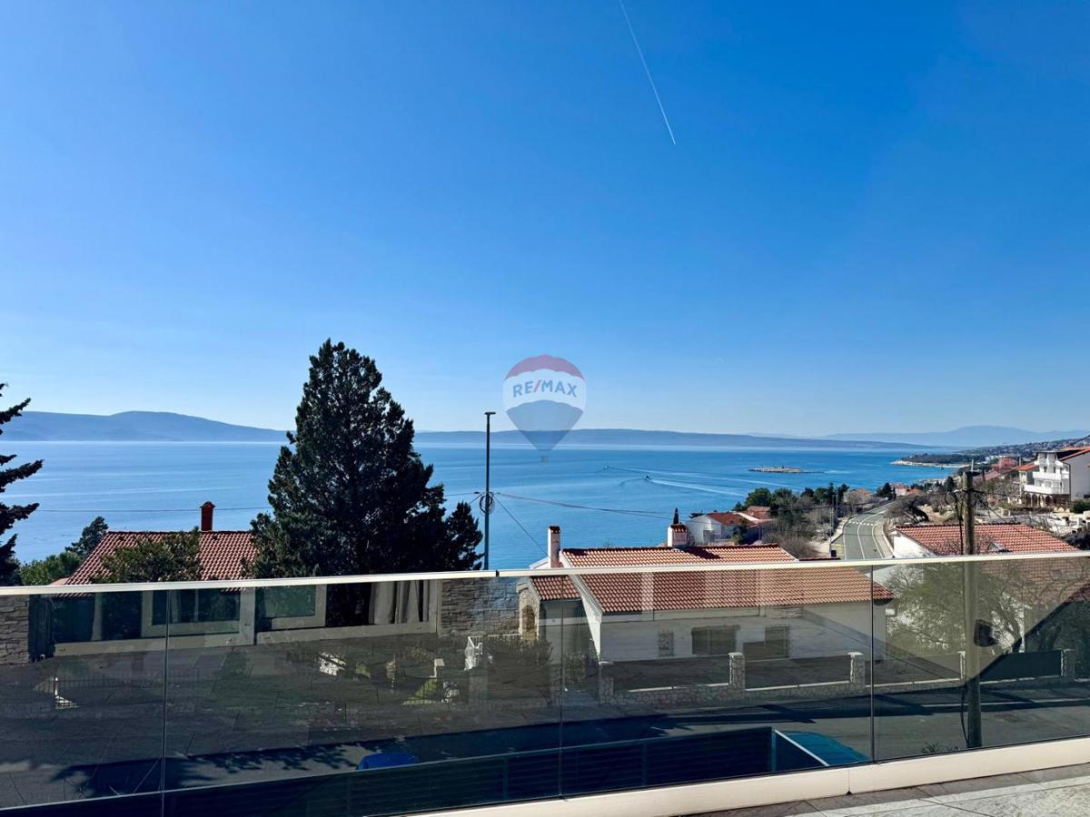 Hiša Novi Vinodolski, 210m2