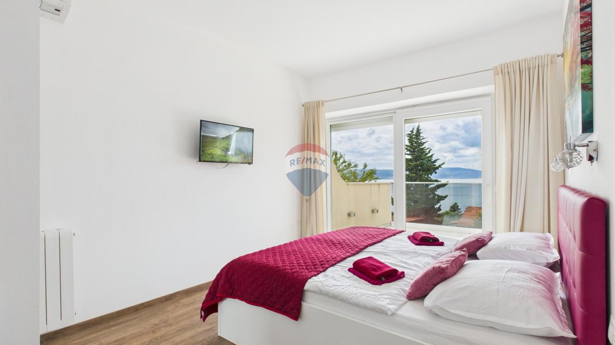 Hiša Novi Vinodolski, 210m2