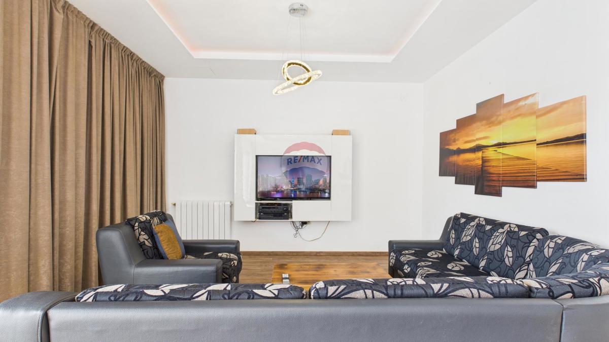 Hiša Novi Vinodolski, 210m2