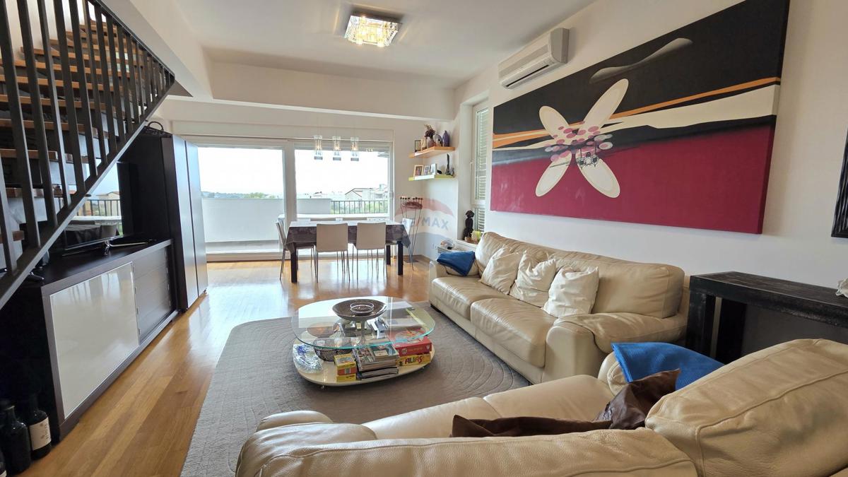 Stanovanje/Apartma Peroj, Vodnjan, 167,05m2