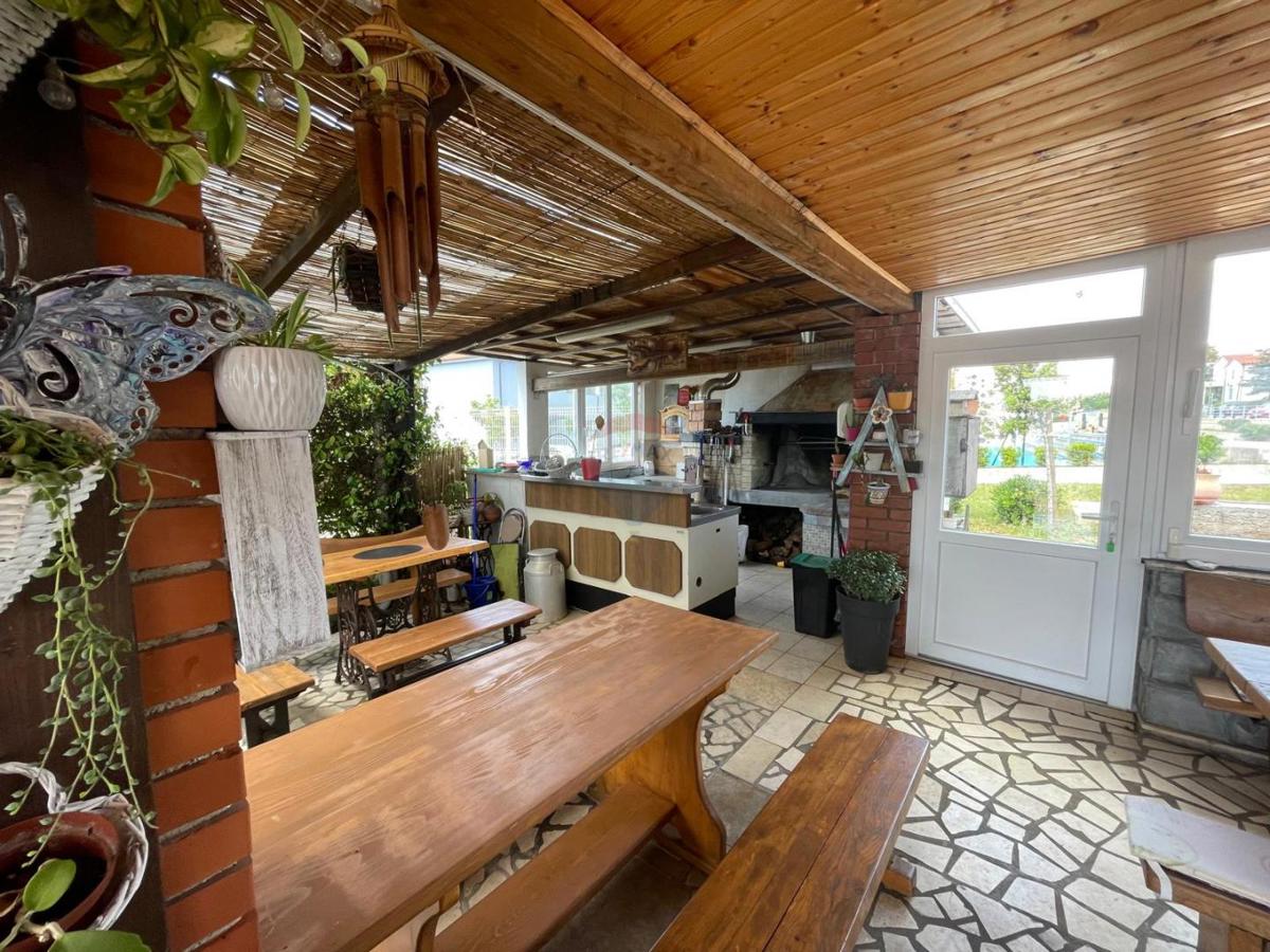 Krk, 500m2