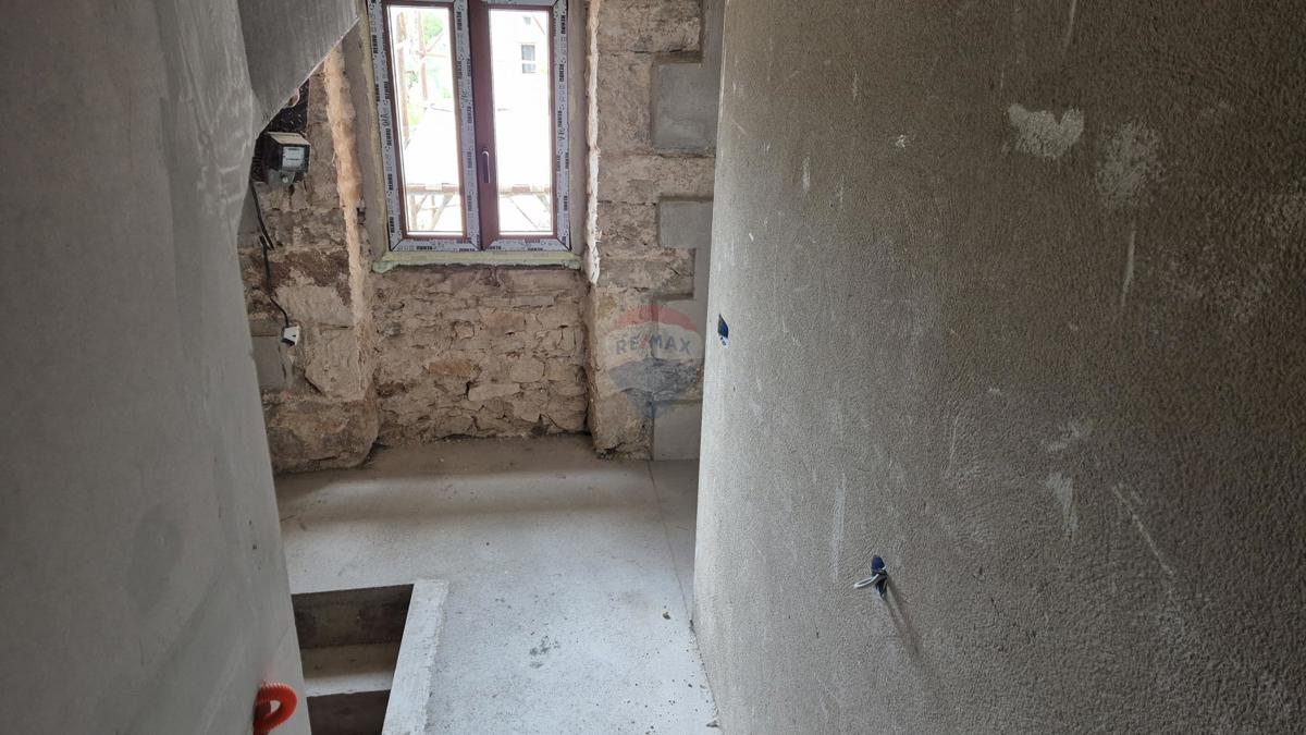 Hiša Žminj, 74m2