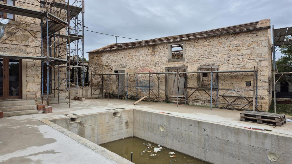 Hiša Žminj, 74m2