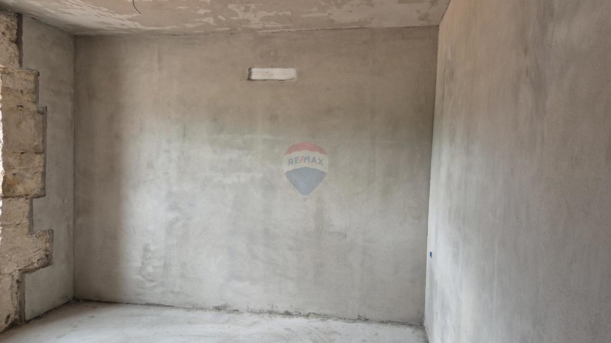 Hiša Žminj, 74m2
