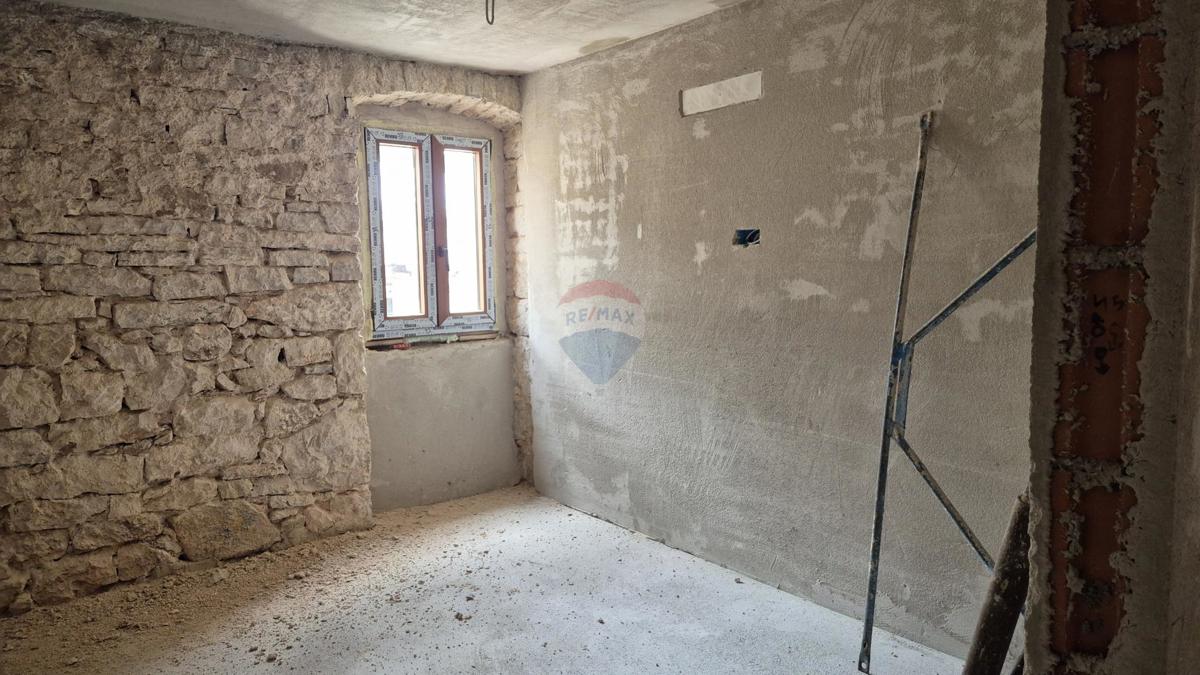 Hiša Žminj, 74m2
