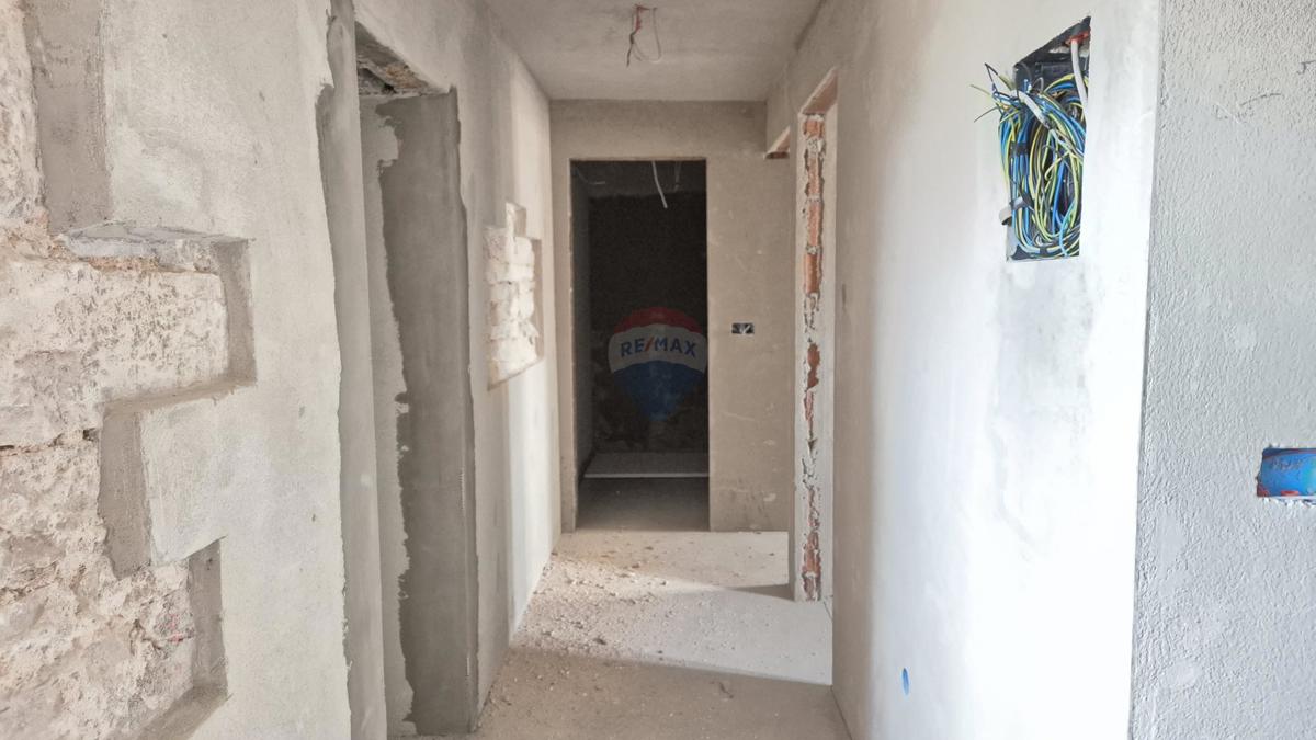Hiša Žminj, 74m2