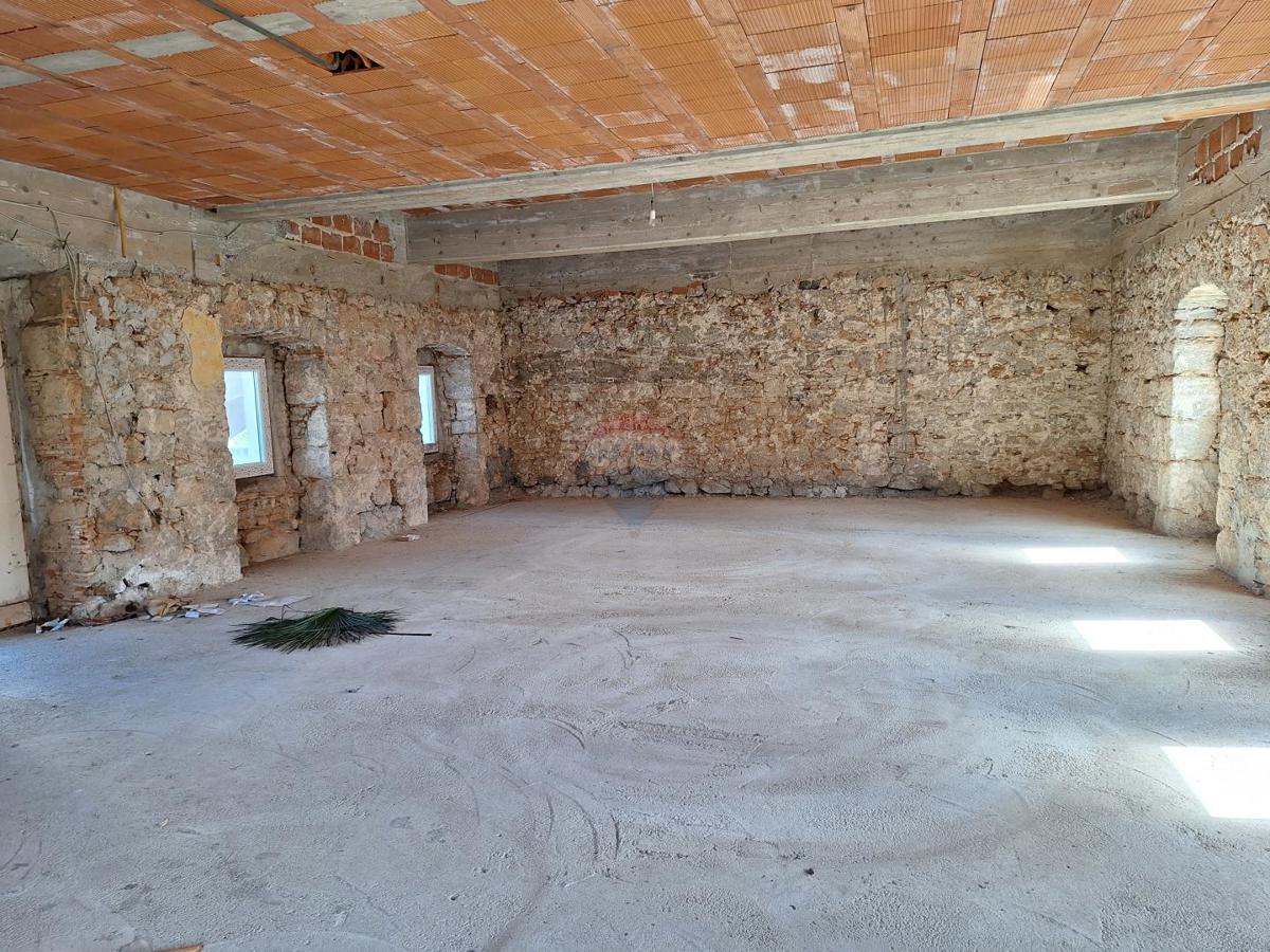 Hiša Kastav, 300m2