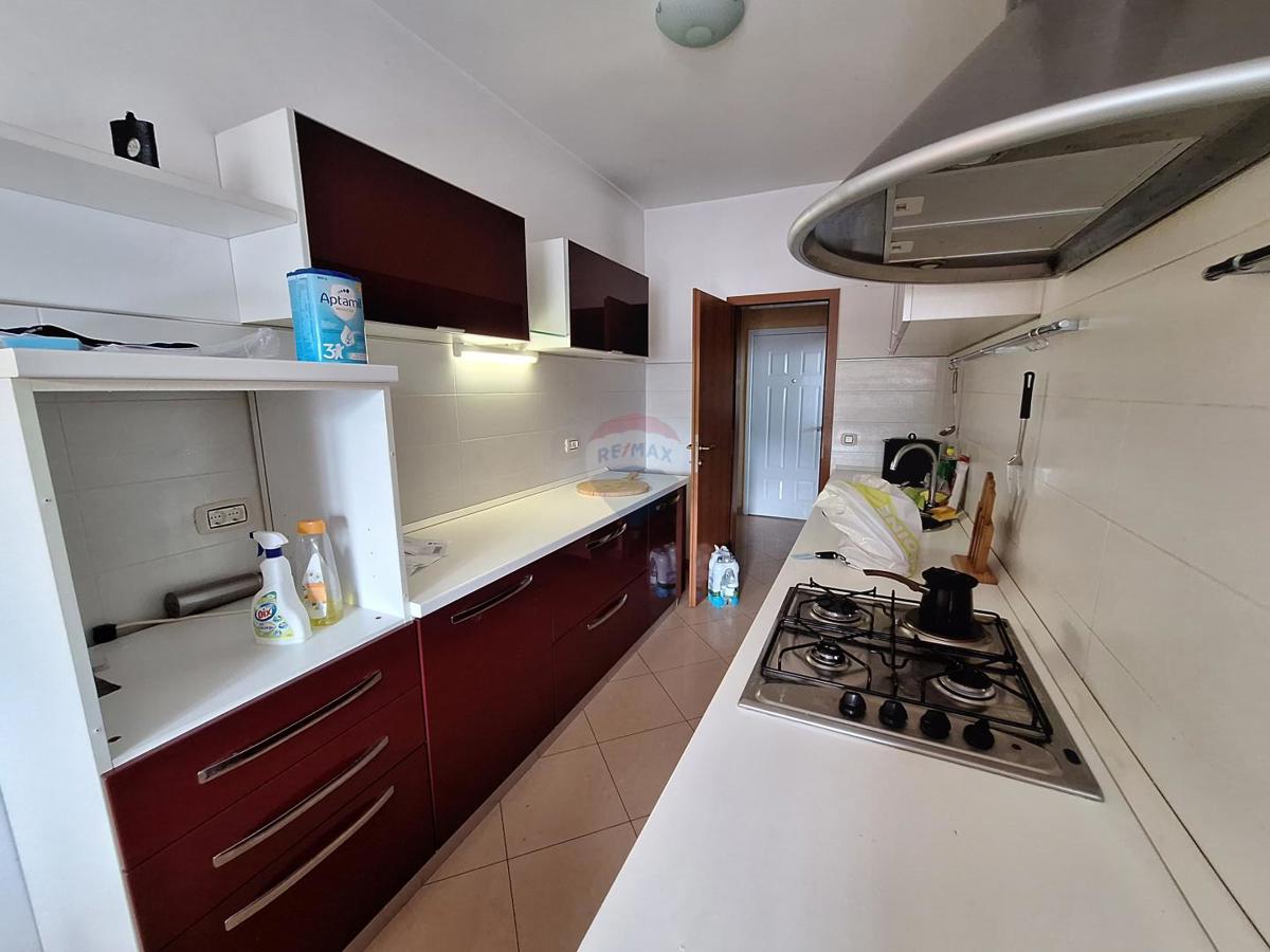 Hiša Kastav, 300m2