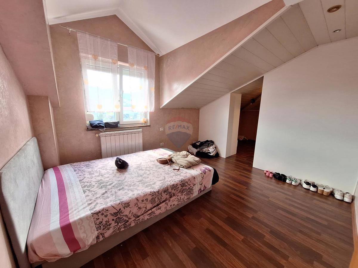 Hiša Kastav, 300m2