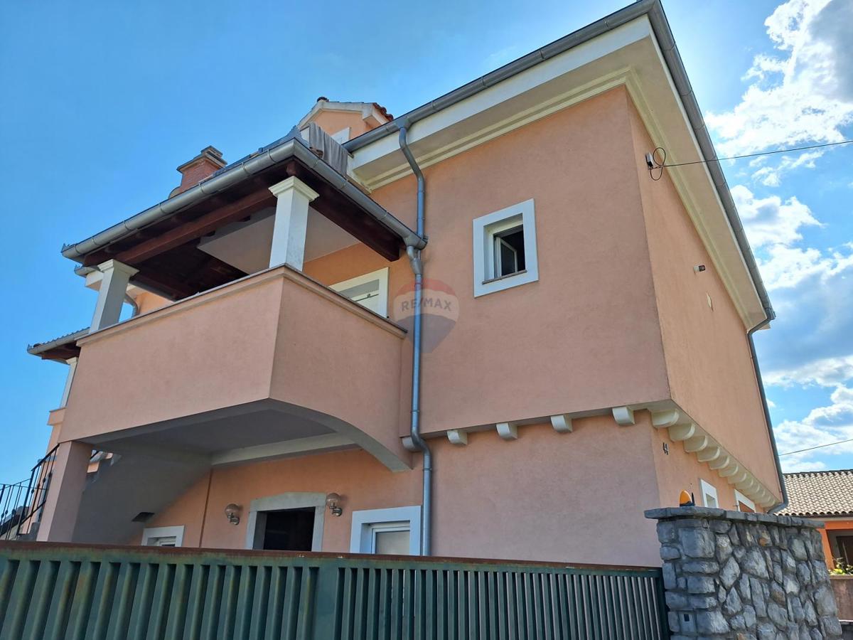 Hiša Kastav, 300m2