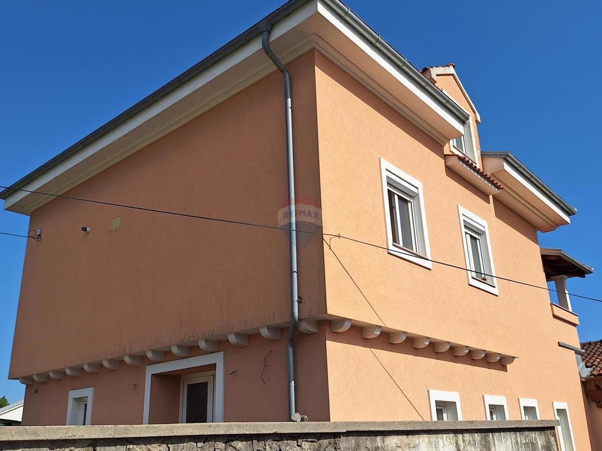 Hiša Kastav, 300m2