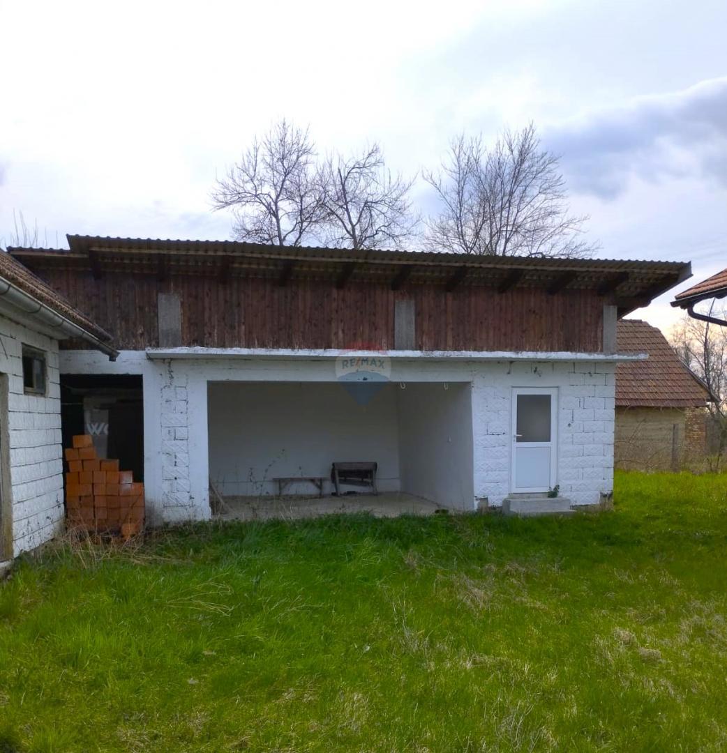 Hiša Krivaja Vojnićka, Vojnić, 135m2