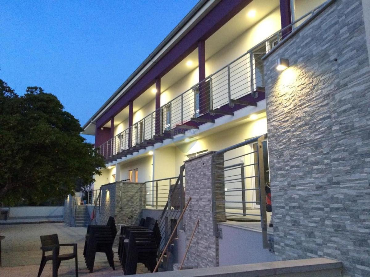 Hiša Supetarska Draga, Rab, 420m2