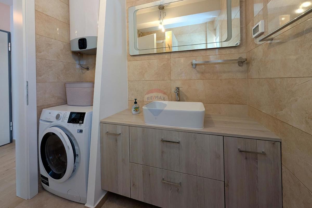 Stanovanje/Apartma Štinjan, Pula, 61,95m2