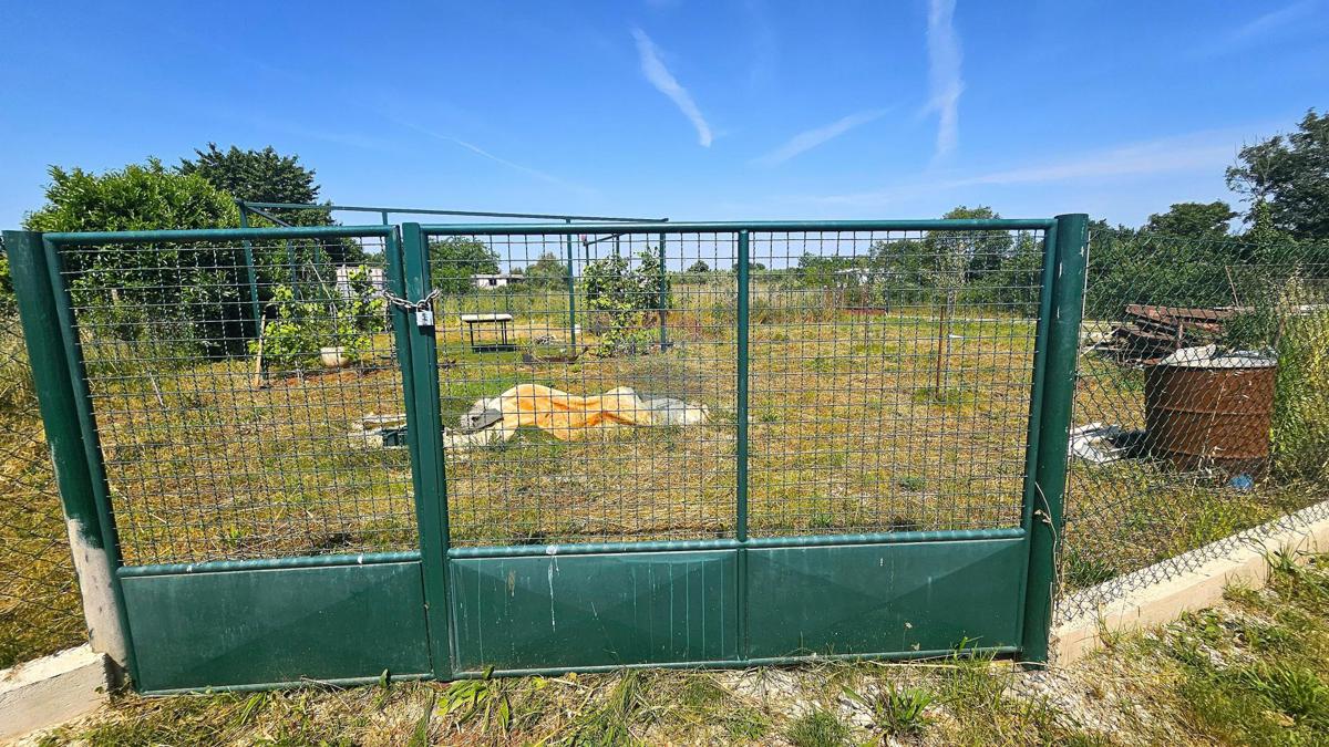 Stavbno zemljišče Umag, 500m2