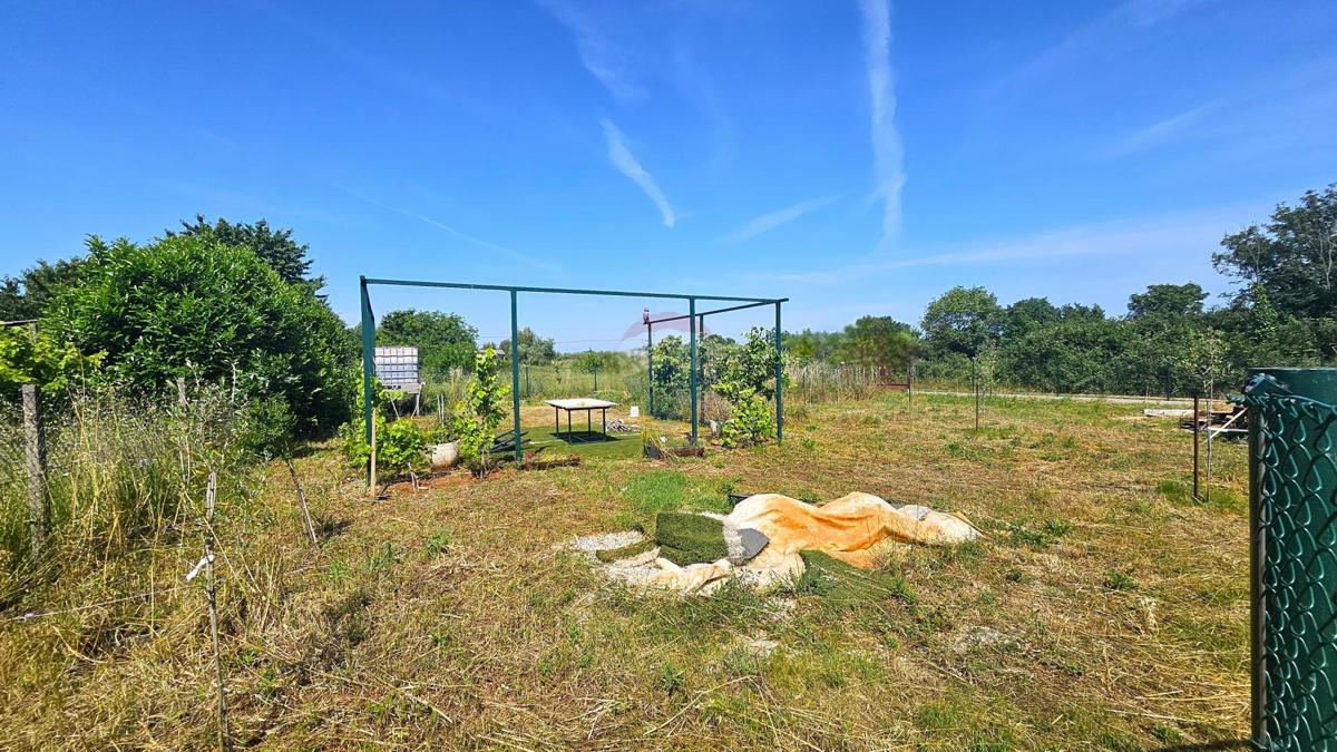 Stavbno zemljišče Umag, 500m2
